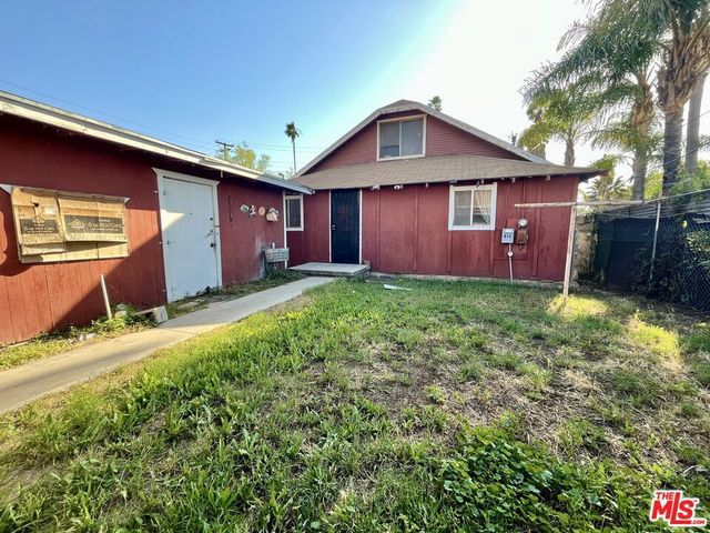 3463 Washington Street, Riverside, CA 92504