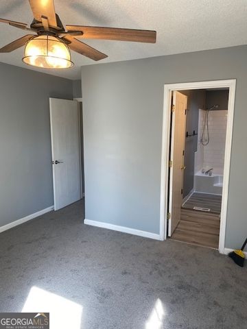 384 Lakeridge Court, Riverdale, GA 30274