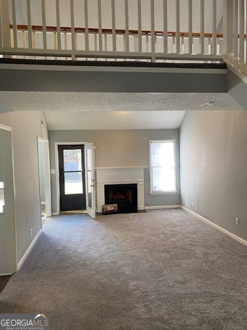 384 Lakeridge Court, Riverdale, GA 30274