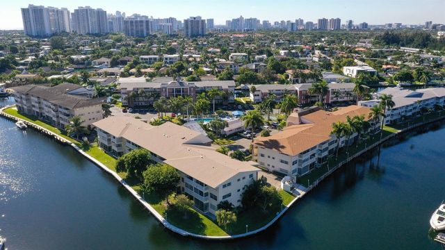 450 Paradise Isle Boulevard, Hallandale Beach, FL 33009