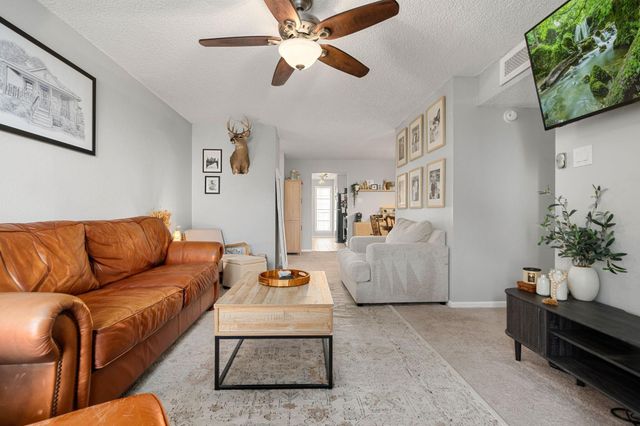 12550 Whittington Drive 811, Houston, TX 77077