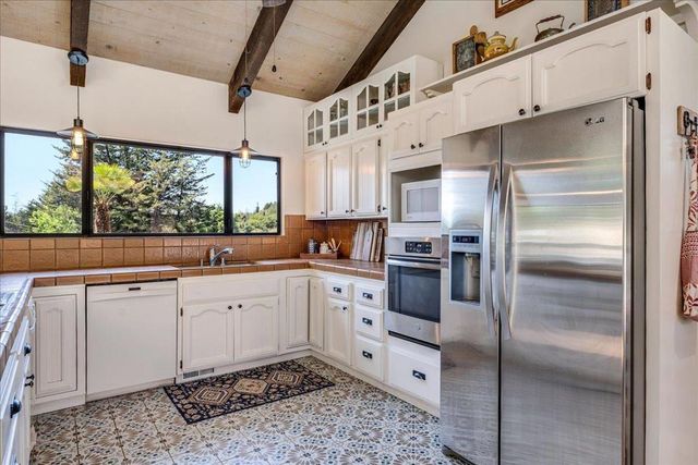 284 Brooktree Ranch Road, Aptos, CA 95003
