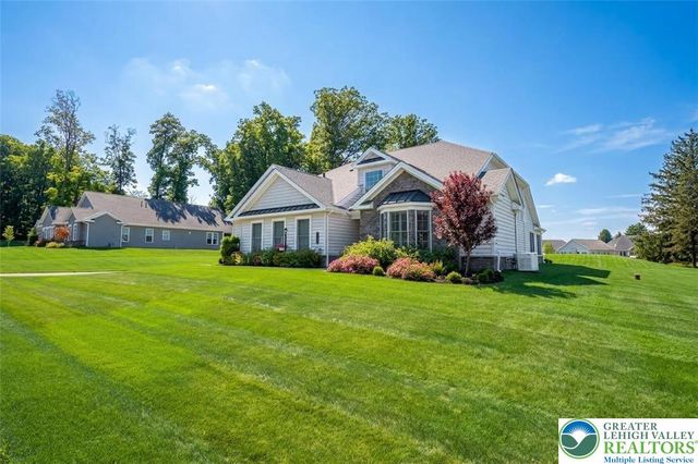 7733 Valor Drive, Springfield Twp, PA 18036