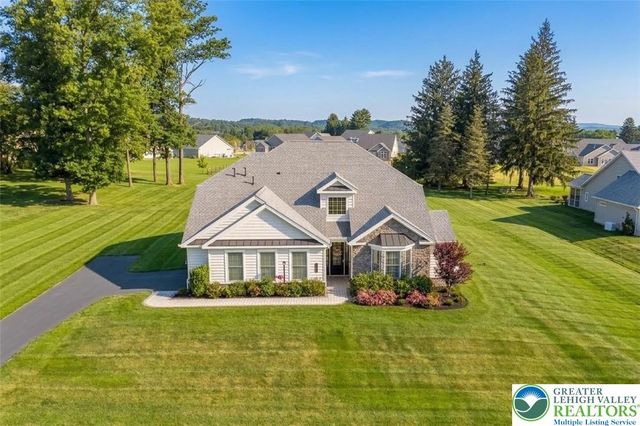 7733 Valor Drive, Springfield Twp, PA 18036