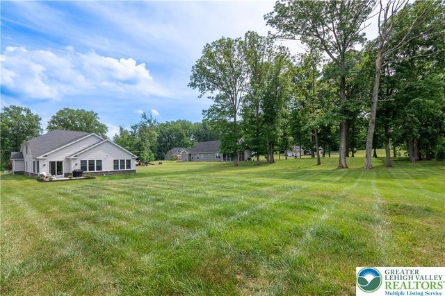 7733 Valor Drive, Springfield Twp, PA 18036