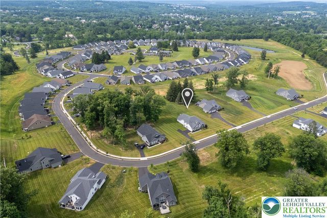 7733 Valor Drive, Springfield Twp, PA 18036