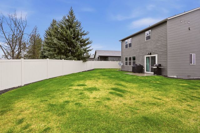 8218 S Allora Rd, Cheney, WA 99004