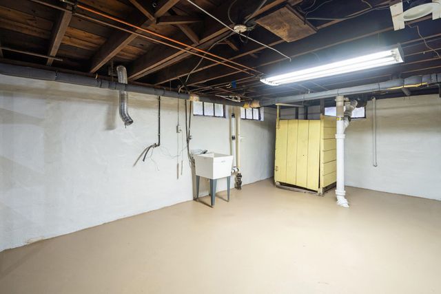 401 CONRAD RD, Englewood, NJ 07631