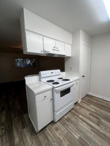 1037 E 44th ST 205, Austin, TX 78751