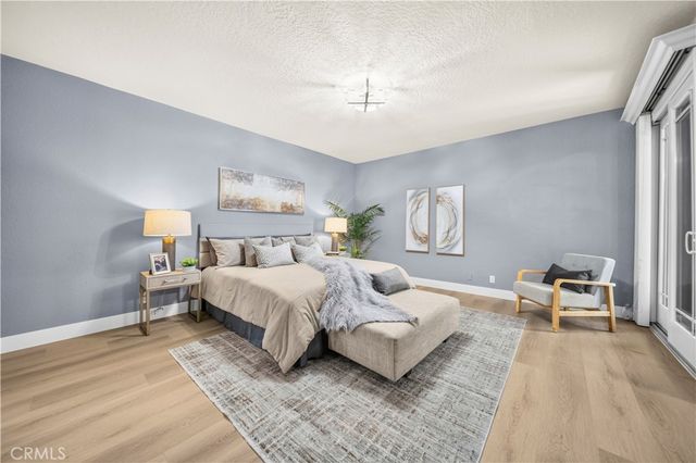 450 San Vicente Boulevard 104, Santa Monica, CA 90402