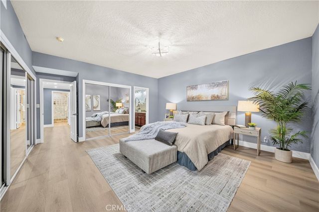 450 San Vicente Boulevard 104, Santa Monica, CA 90402