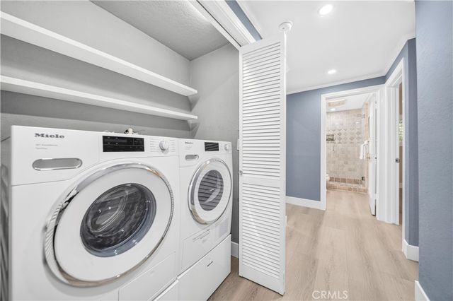 450 San Vicente Boulevard 104, Santa Monica, CA 90402