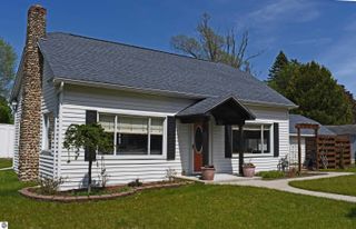 400 Bridge, East Tawas, MI 48730