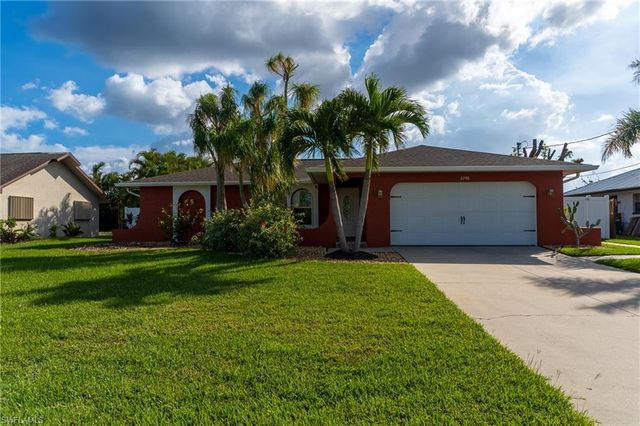 2208 Viscaya PKWY, Cape Coral, FL 33990