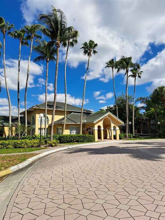 4015 W Mcnab Rd D309, Pompano Beach, FL 33069