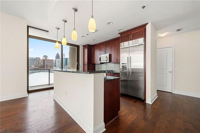 270 17th Street NW 702, Atlanta, GA 30363