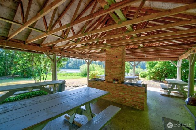 8221 Cedarwood Street SE, Tenino, WA 98589