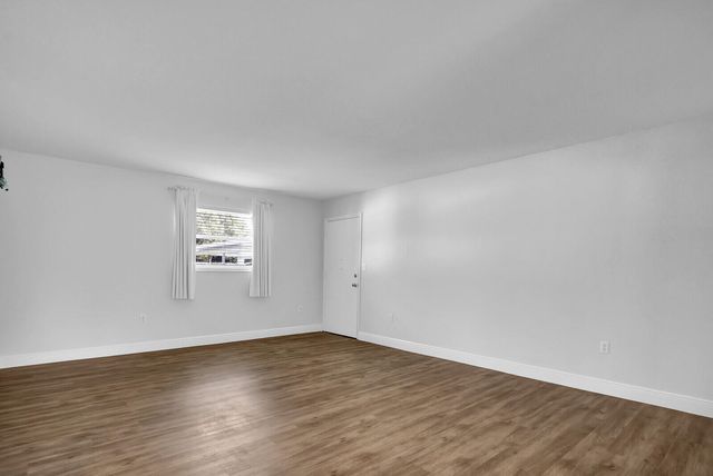 3210 MERIDIAN Way S 11, Palm Beach Gardens, FL 33410