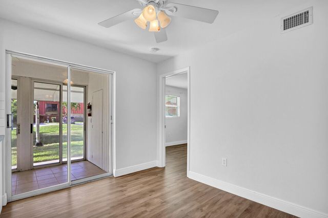 3210 MERIDIAN Way S 11, Palm Beach Gardens, FL 33410