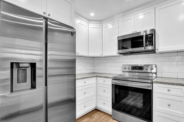 3210 MERIDIAN Way S 11, Palm Beach Gardens, FL 33410