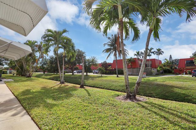 3210 MERIDIAN Way S 11, Palm Beach Gardens, FL 33410