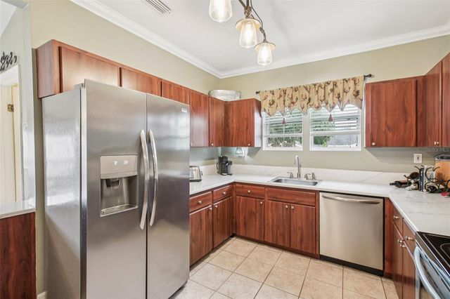 501 32ND AVENUE N, St Petersburg, FL 33704