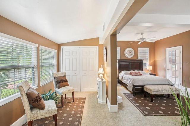 501 32ND AVENUE N, St Petersburg, FL 33704