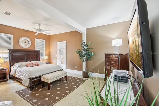 501 32ND AVENUE N, St Petersburg, FL 33704