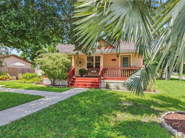 501 32ND AVENUE N, St Petersburg, FL 33704