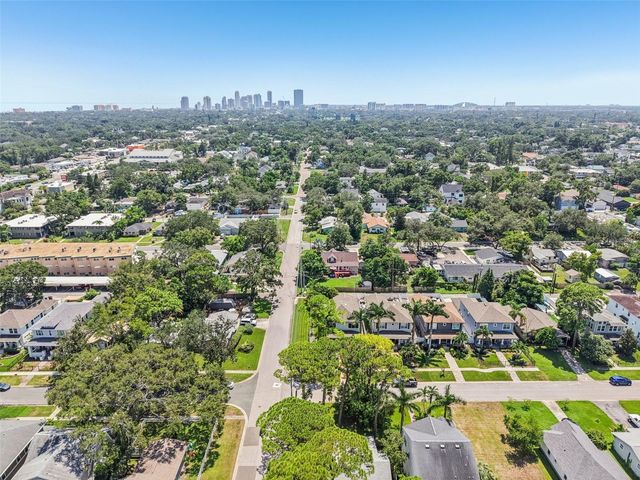 501 32ND AVENUE N, St Petersburg, FL 33704