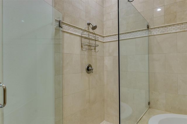 1101 Ivean Pearson RD D202, Lago Vista, TX 78645
