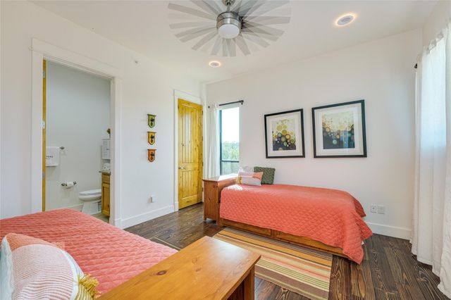1101 Ivean Pearson RD D202, Lago Vista, TX 78645
