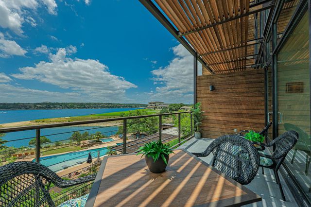 1101 Ivean Pearson RD D202, Lago Vista, TX 78645