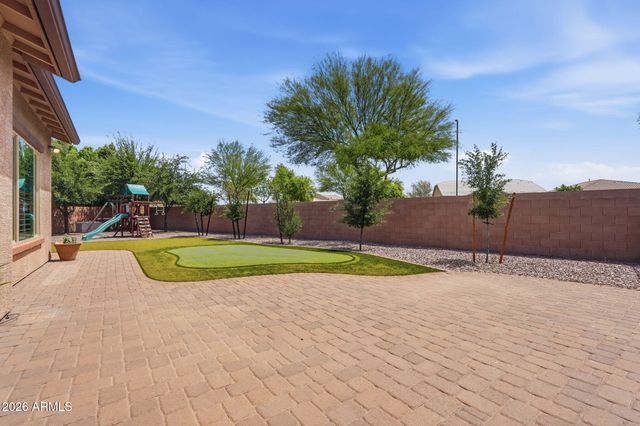 7827 S Sequoia Drive, Gilbert, AZ 85298