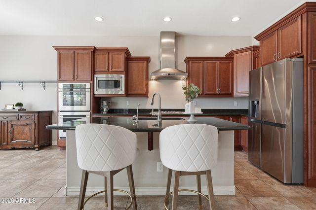 7827 S Sequoia Drive, Gilbert, AZ 85298