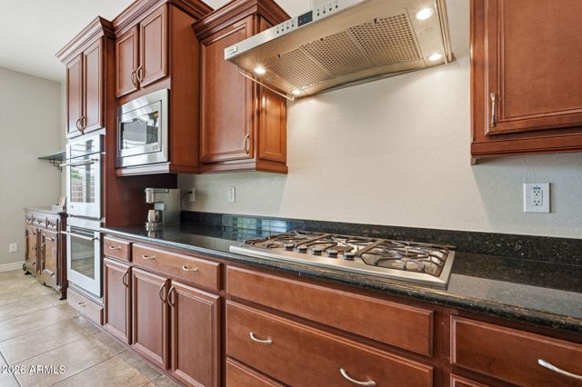 7827 S Sequoia Drive, Gilbert, AZ 85298