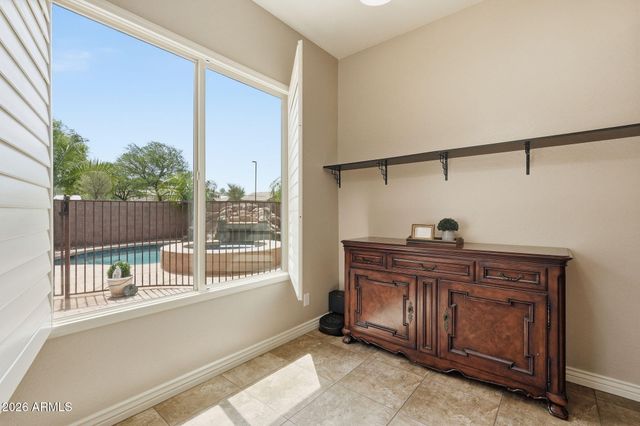 7827 S Sequoia Drive, Gilbert, AZ 85298