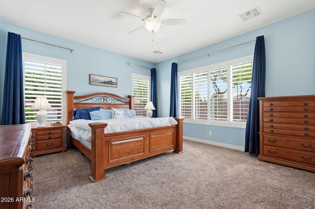 7827 S Sequoia Drive, Gilbert, AZ 85298