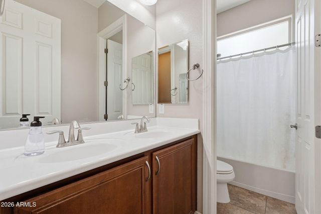 7827 S Sequoia Drive, Gilbert, AZ 85298