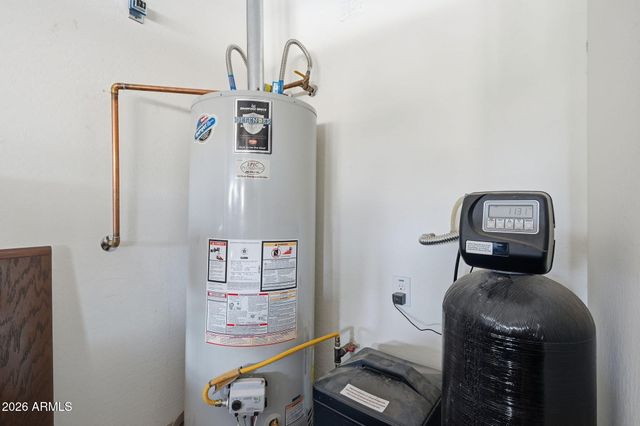 7827 S Sequoia Drive, Gilbert, AZ 85298