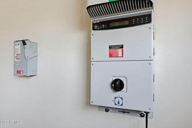 7827 S Sequoia Drive, Gilbert, AZ 85298