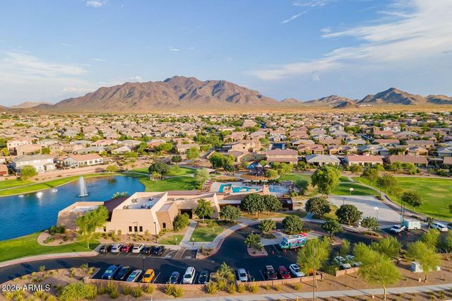 7827 S Sequoia Drive, Gilbert, AZ 85298