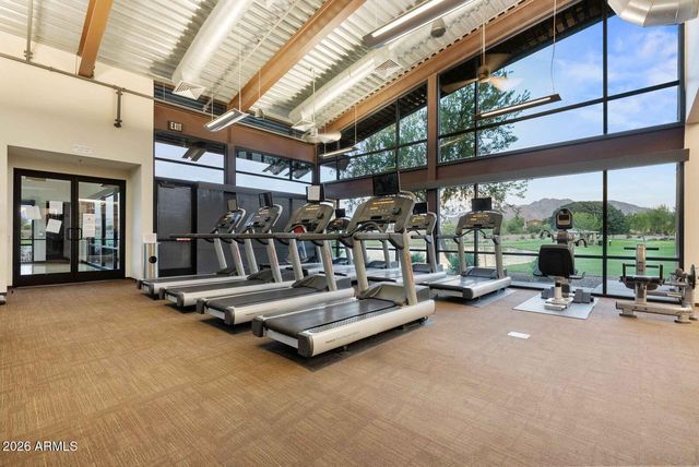 7827 S Sequoia Drive, Gilbert, AZ 85298