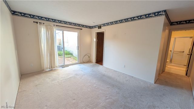 4842 Red Pine Way, North Ridgeville, OH 44039