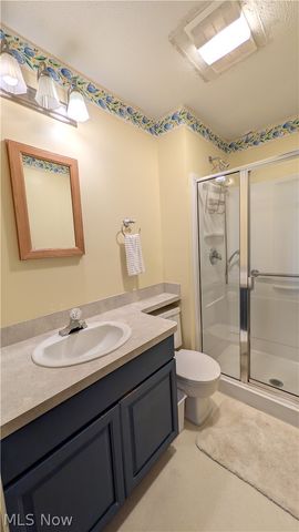 4842 Red Pine Way, North Ridgeville, OH 44039