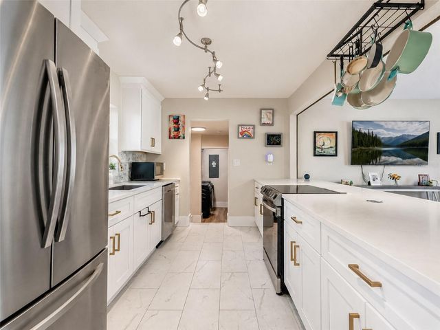 304 E JERSEY STREET, Orlando, FL 32806