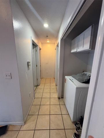 346 E Titus Avenue, Des Moines, IA 50315