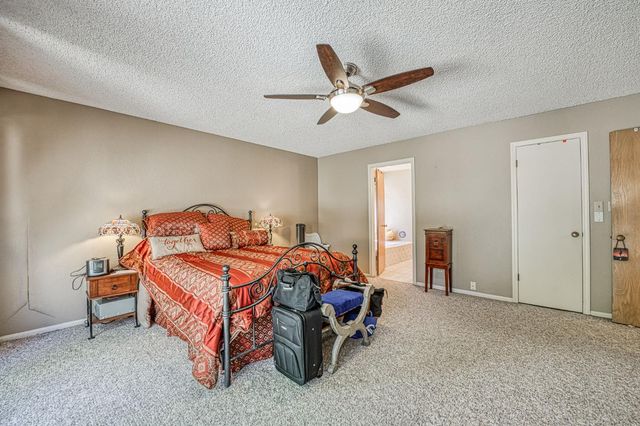 2677 W Wrenwood Avenue, Fresno, CA 93711