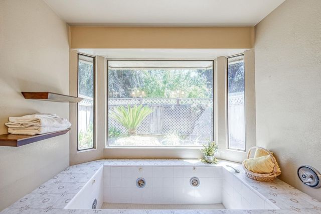 2677 W Wrenwood Avenue, Fresno, CA 93711