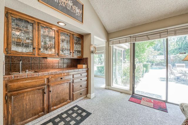 2677 W Wrenwood Avenue, Fresno, CA 93711